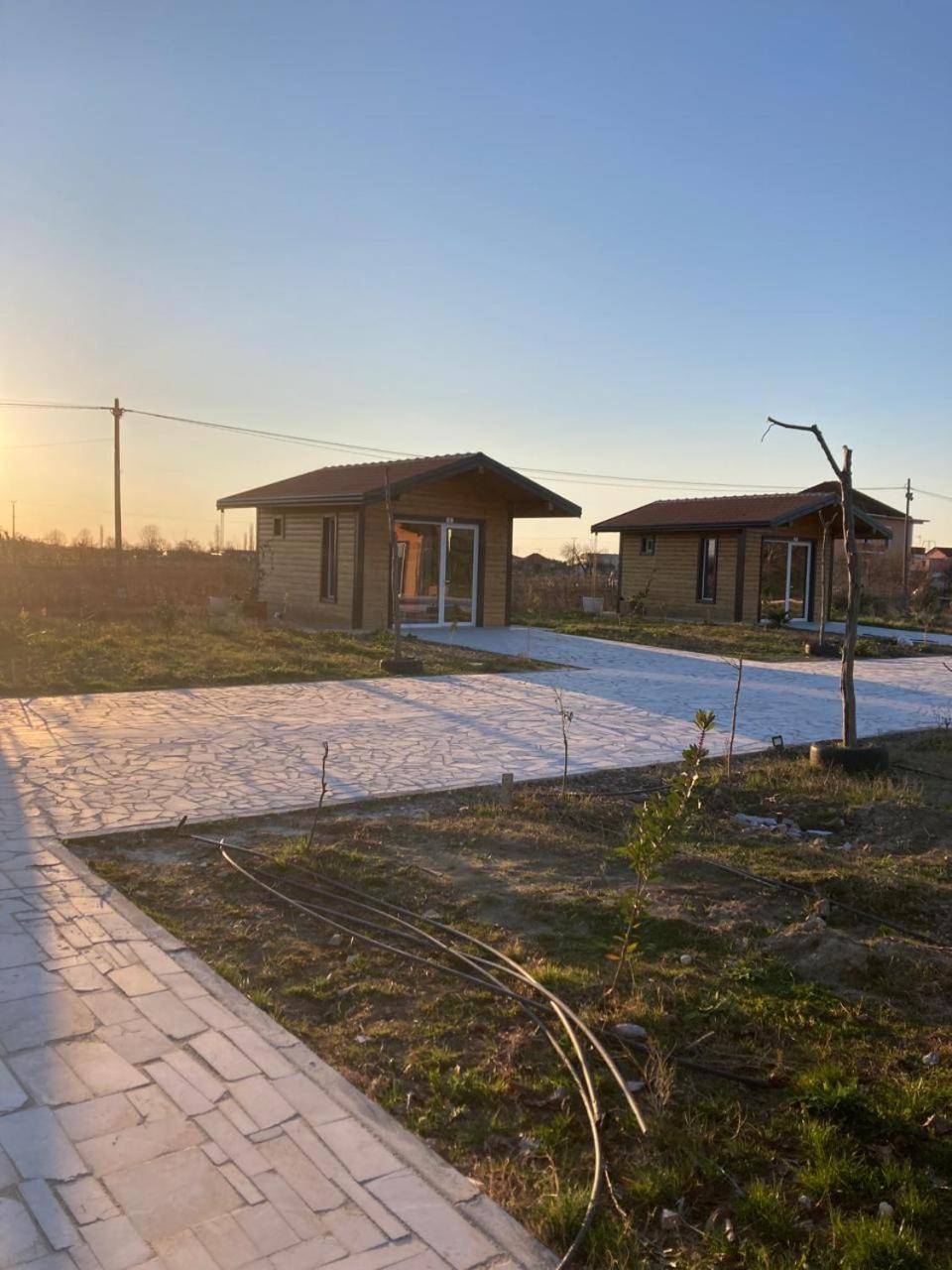 Natyra E Ishullit - Hotel, Ristorant, Camping - Lezhe, Shengjin, Ishull Shengjin Lezhe, Shengjin, Lezhe Ishull-Shëngjini Εξωτερικό φωτογραφία